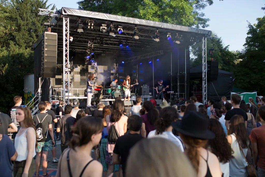 ITZO – photo 3