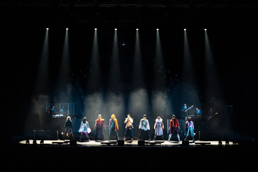 THIS IS THE GREATEST SHOW – photo 8